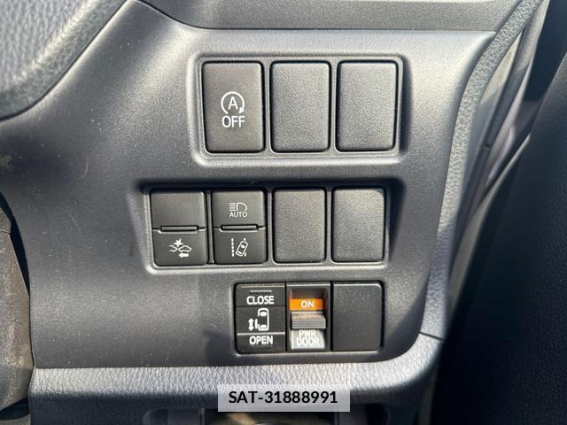 Toyota VOXY 2019-11 7802809-7