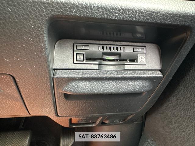 Toyota VOXY 2019-05 7802825-5