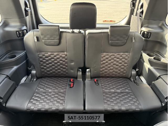 Toyota VOXY 2024-06 7803184-13