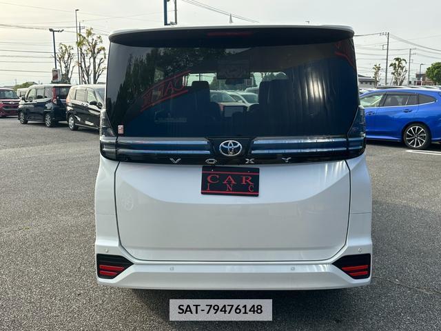 Toyota VOXY 2022-09 7803532-15