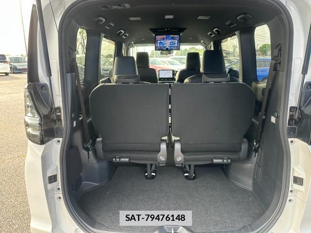 Toyota VOXY 2022-09 7803532-8