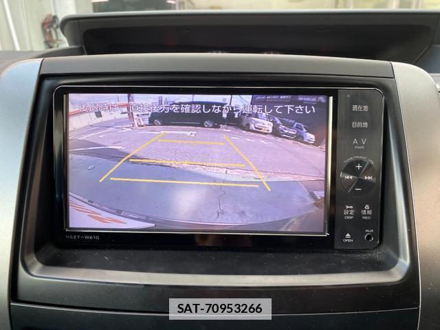 Toyota VOXY 2012-02 7803979-14
