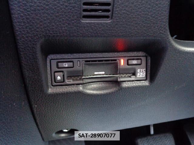 Toyota VOXY 2026-06 7804237-8