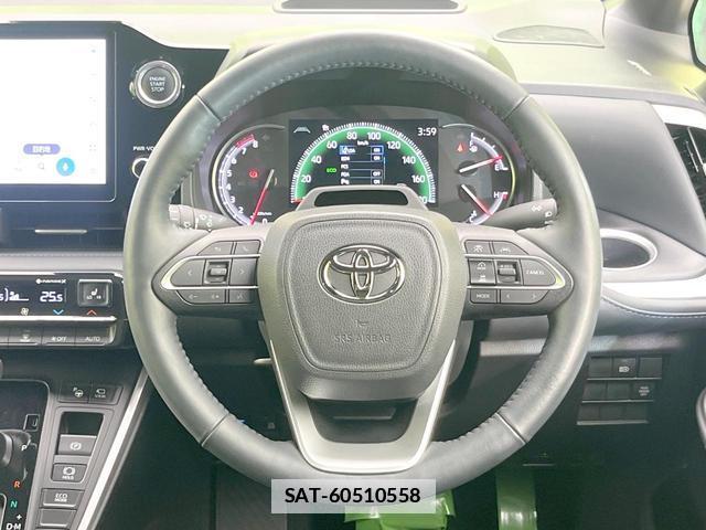 Toyota VOXY 2023-05 7805075-11