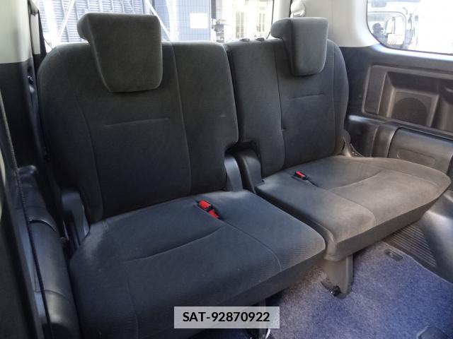 Toyota VOXY 2013-09 7805213-14