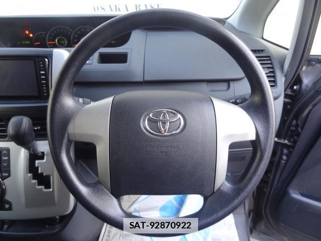 Toyota VOXY 2013-09 7805213-17