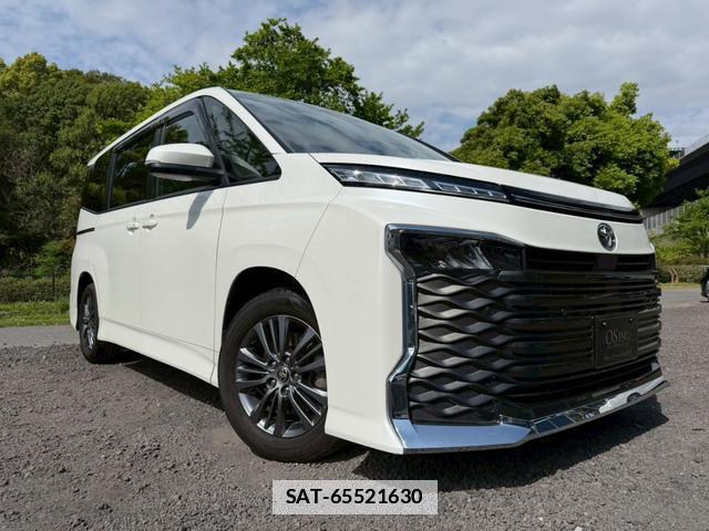 Toyota VOXY 2023-10 7805975-13