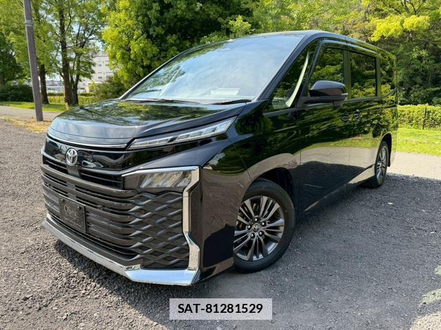 Toyota VOXY 2023-03 7805981-5