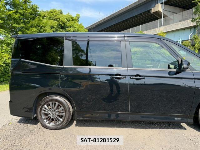Toyota VOXY 2023-03 7805981-7