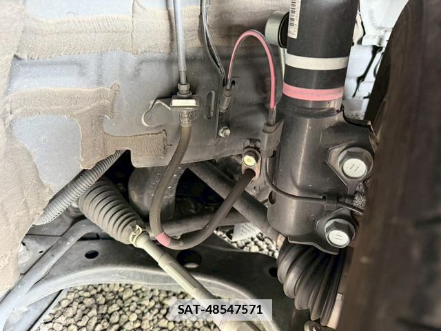 Toyota VOXY 2023-08 7805997-14