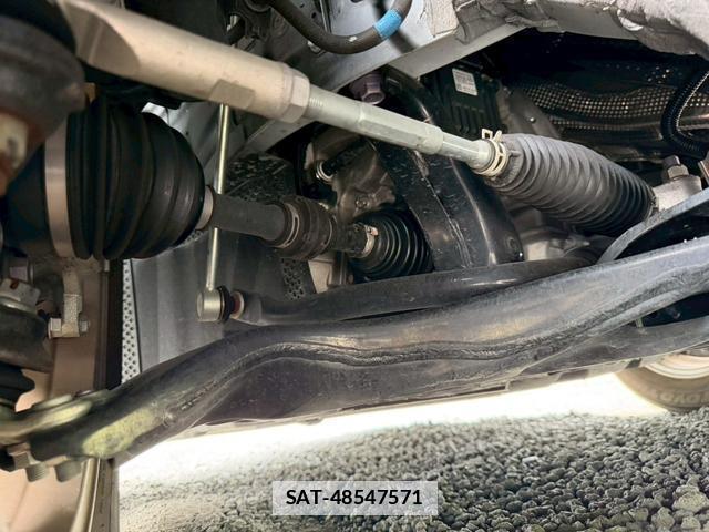 Toyota VOXY 2023-08 7805997-8
