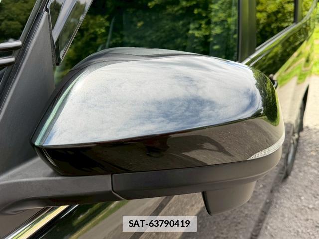 Toyota VOXY 2023-08 7805998-7