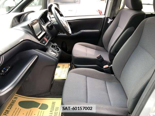 Toyota VOXY 2016-07 7806570-6