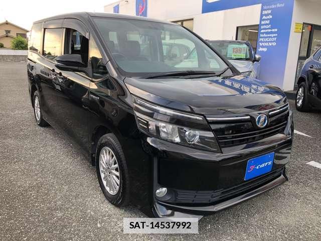 Toyota VOXY 2015-06 7806575-2