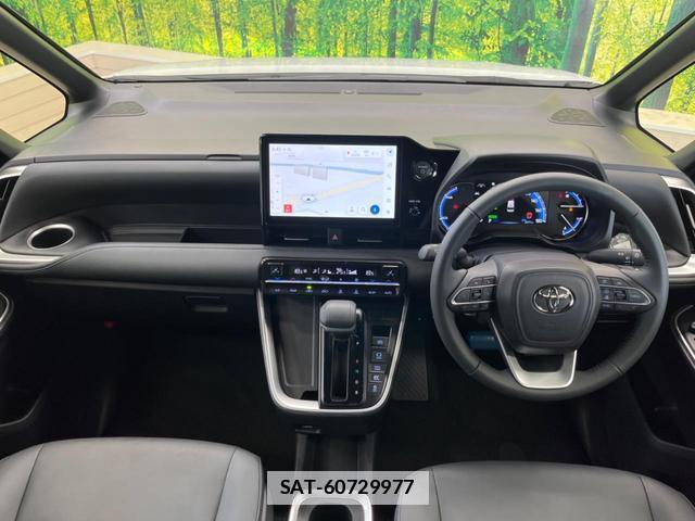 Toyota VOXY 2026-03 7806662-1