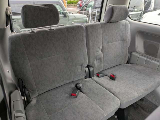 Toyota VOXY 2007-03 7807132-14