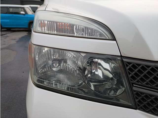 Toyota VOXY 2007-03 7807132-8
