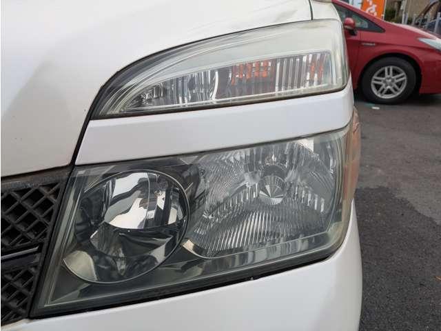 Toyota VOXY 2007-03 7807132-9