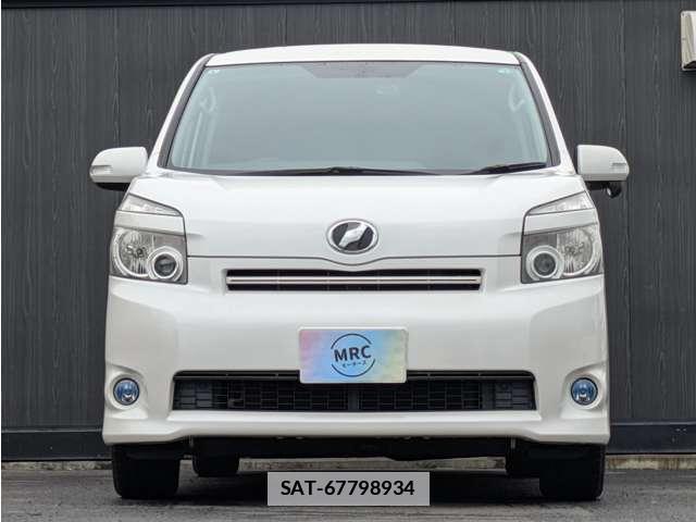 Toyota VOXY 2009-08 7807147-5