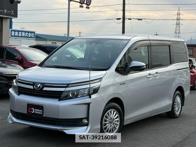 Toyota VOXY 2016-07 7808795-7