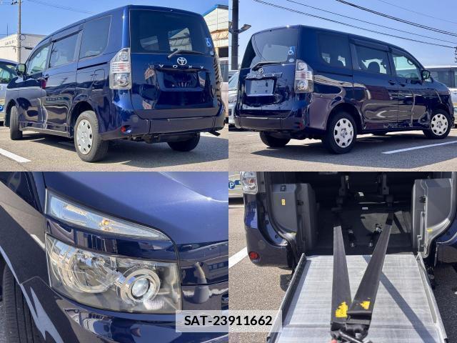 Toyota VOXY 2010-02 7808877-1