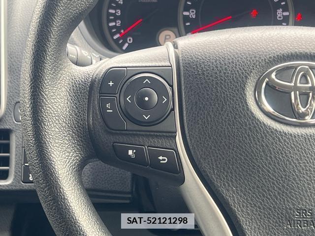 Toyota VOXY 2016-11 7808910-18