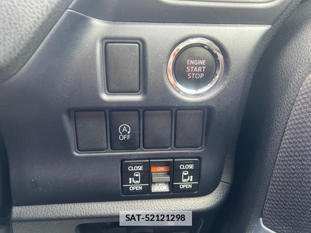 Toyota VOXY 2016-11 7808910-8