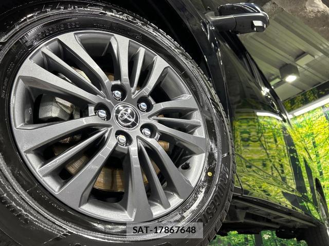 Toyota VOXY 2025-07 7809088-13
