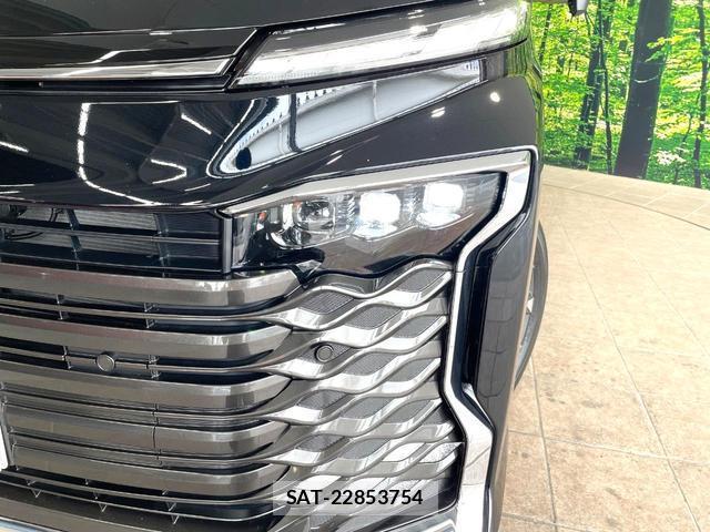 Toyota VOXY 2026-01 7809102-12