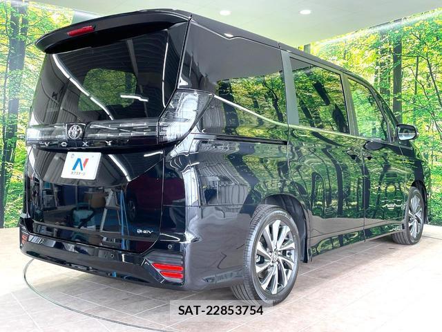 Toyota VOXY 2026-01 7809102-16