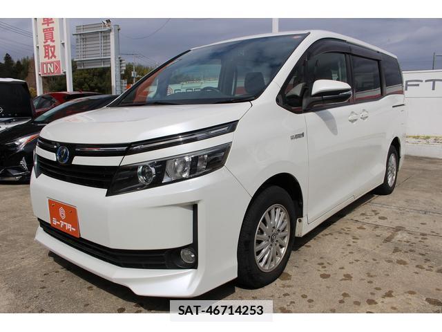 Toyota VOXY 2014-03 7809433-3