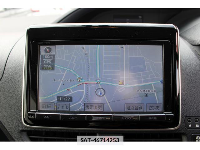 Toyota VOXY 2014-03 7809433-8