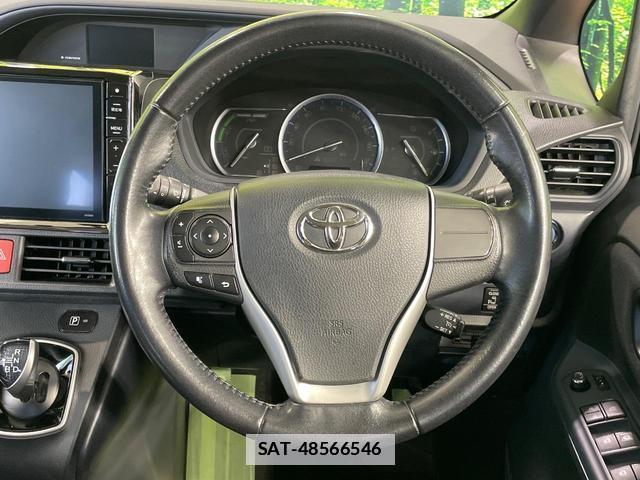 Toyota VOXY 2015-04 7809687-11