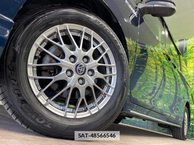 Toyota VOXY 2015-04 7809687-12