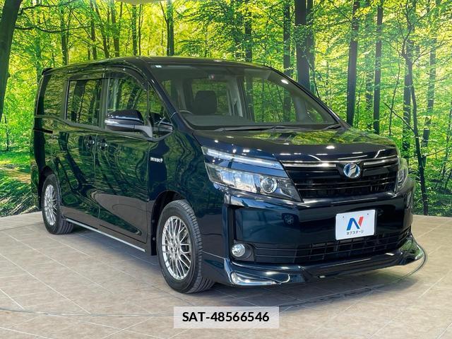 Toyota VOXY 2015-04 7809687-17
