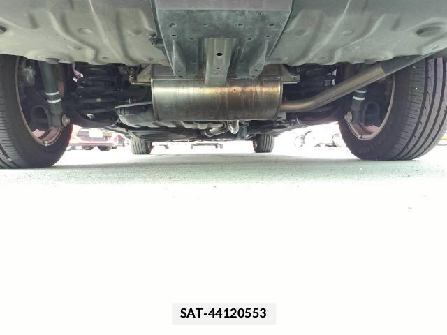 Toyota VOXY 2011-05 7809875-8