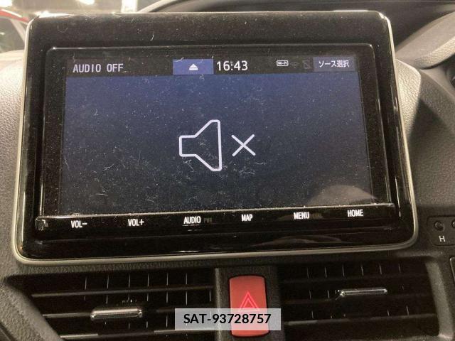 Toyota VOXY 2021-09 7810342-4