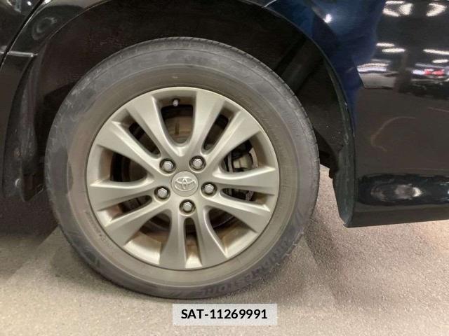 Toyota VOXY 2013-11 7811204-3