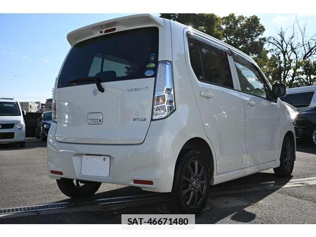 Suzuki WAGON R 2015-02 7796589-10