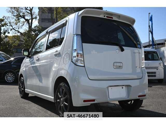 Suzuki WAGON R 2015-02 7796589-5