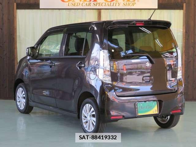 Suzuki WAGON R 2015-01 7797900-4