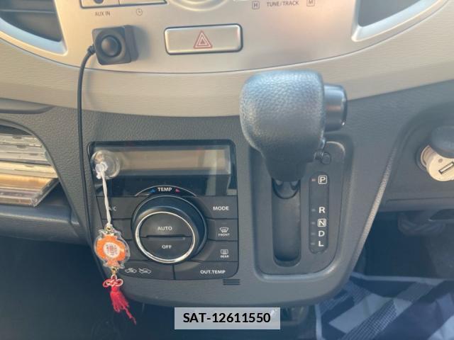 Suzuki WAGON R 2016-03 7798715-9