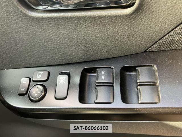 Suzuki WAGON R 2012-06 7800553-11