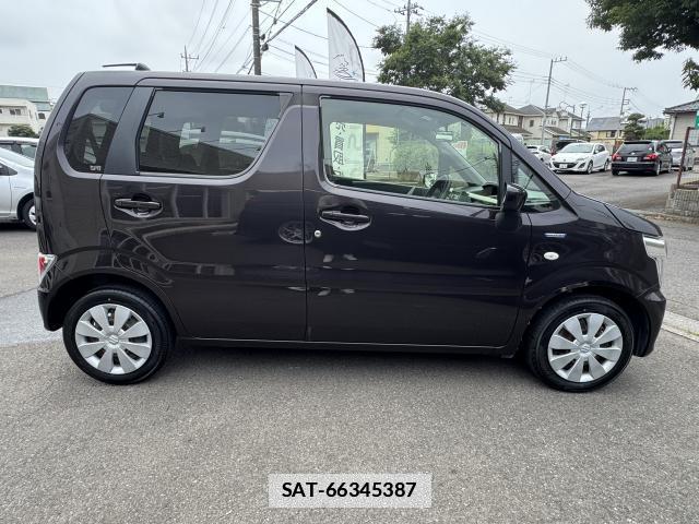 Suzuki WAGON R 2017-03 7802414-3