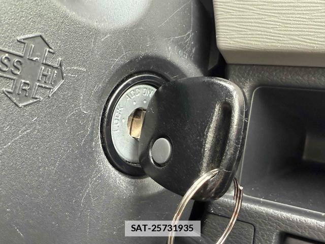 Suzuki WAGON R 2014-09 7805584-13