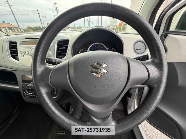 Suzuki WAGON R 2014-09 7805584-9
