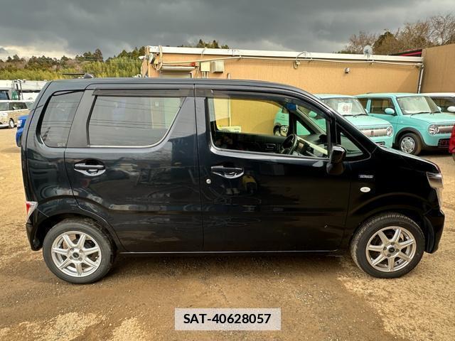 Suzuki WAGON R 2018-03 7806471-7