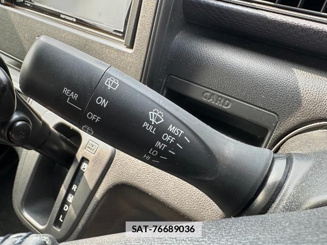 Suzuki WAGON R 2017-06 7806484-12