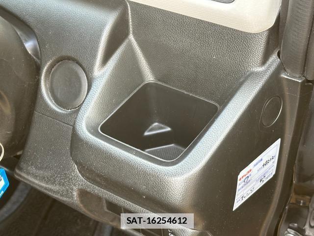 Suzuki WAGON R 2019-06 7806506-12