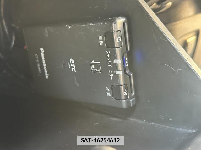 Suzuki WAGON R 2019-06 7806506-3